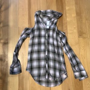 New York and company off the shoulder top, size xs
